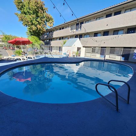 Motel 6 Sacramento Ca Natomas Bagian luar foto