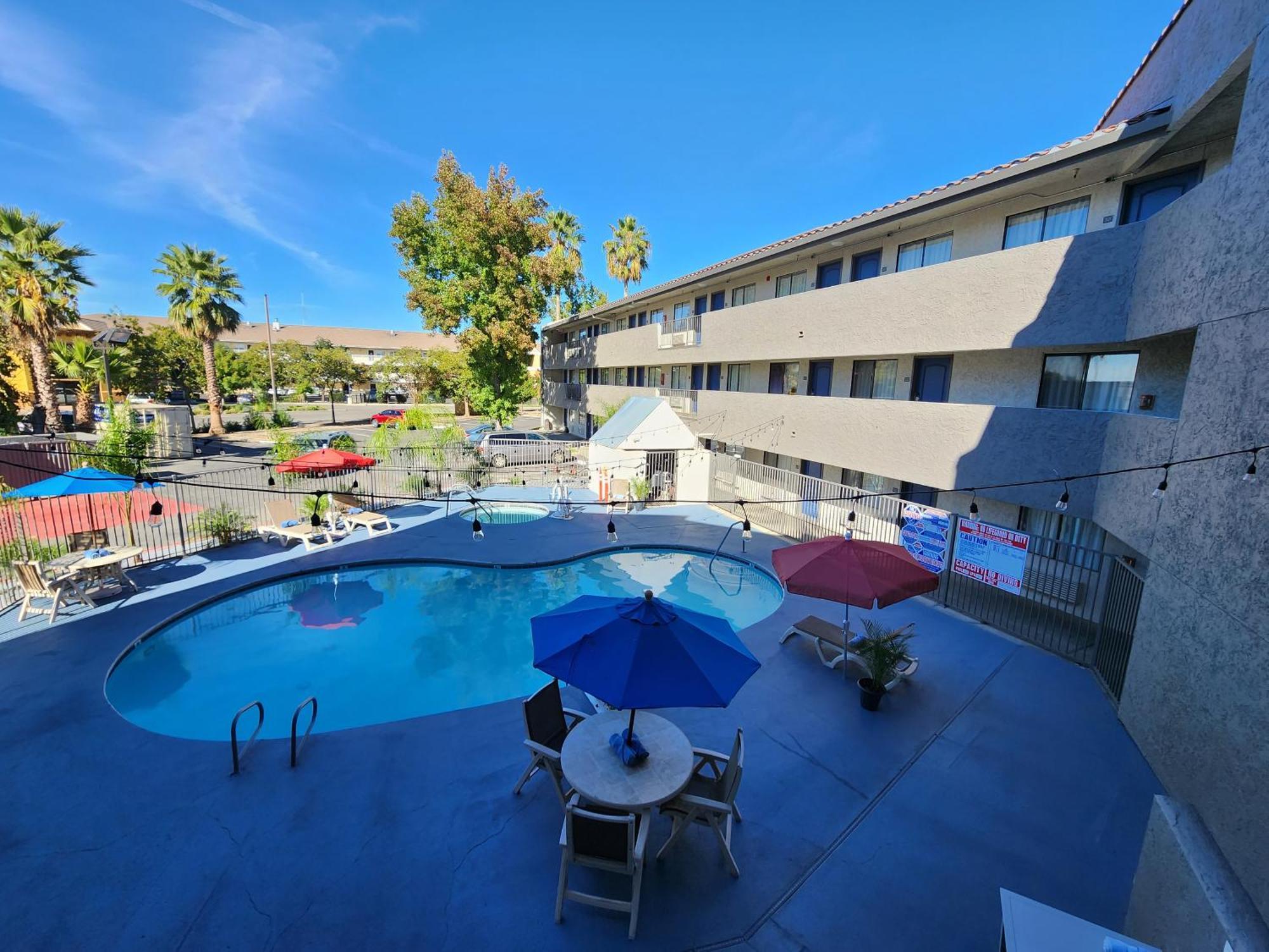 Motel 6 Sacramento Ca Natomas Bagian luar foto